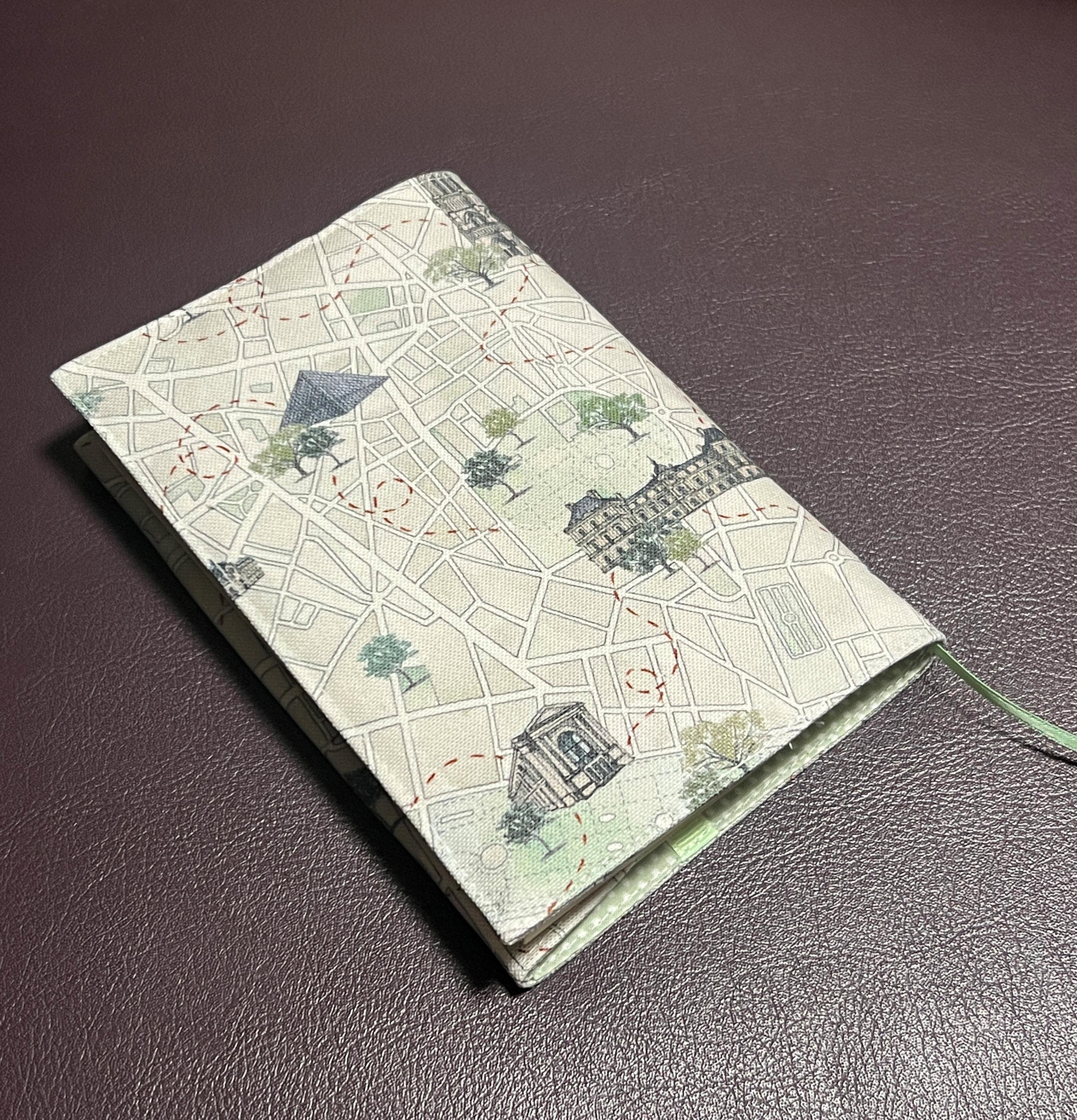 ブックカバー【文庫本】受注生産　LIBERTY　MT041