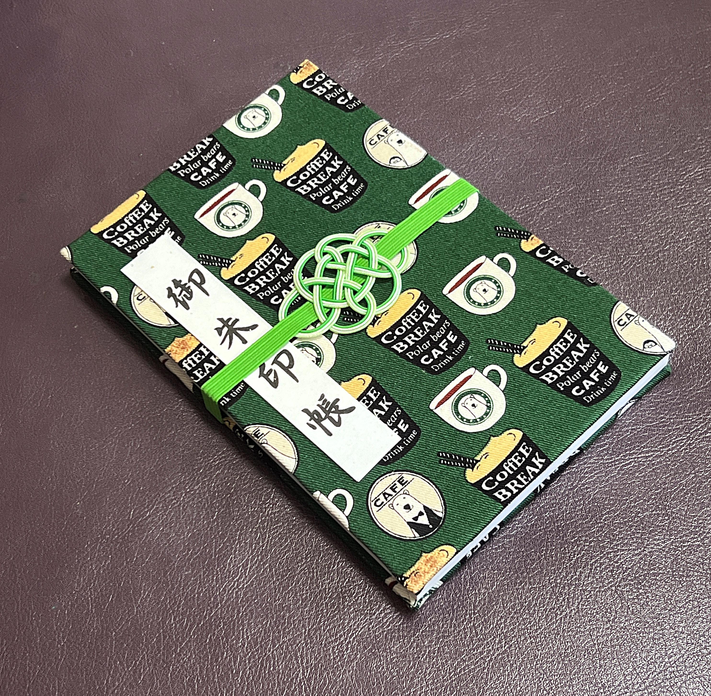 御朱印帳　受注生産　蛇腹　くまカフェ　大判　T035