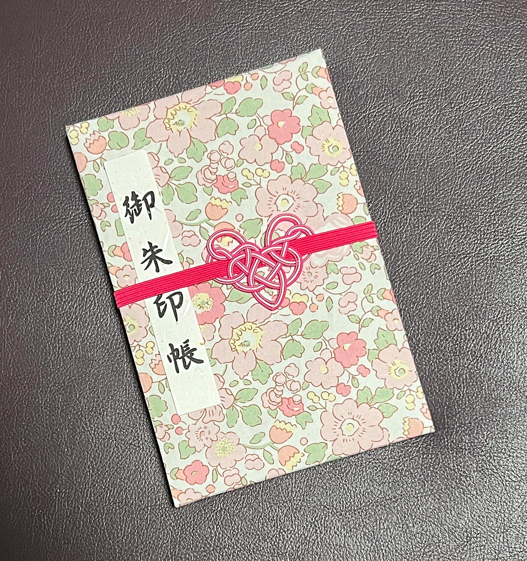 御朱印帳　受注生産　ふっくら表紙　リバティ　大判　M014